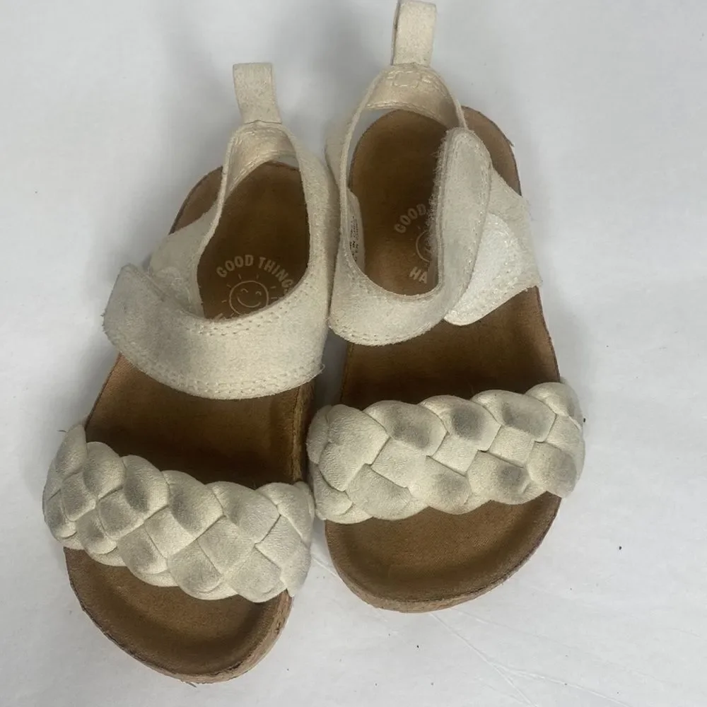Good Things Happen Baby Sandals White Size 5.5
